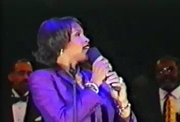Whitney Houston should sing at Barack Obama's Inauguration next month!