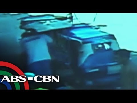 Cop beats up 2 tricycle drivers over bet