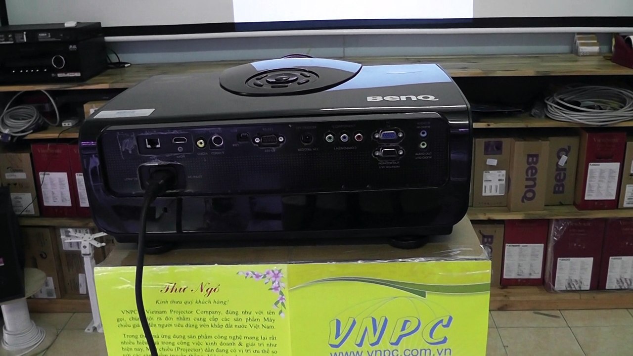 Các cổng kết nối cơ bản trên máy chiếu hiện nay - VNPC