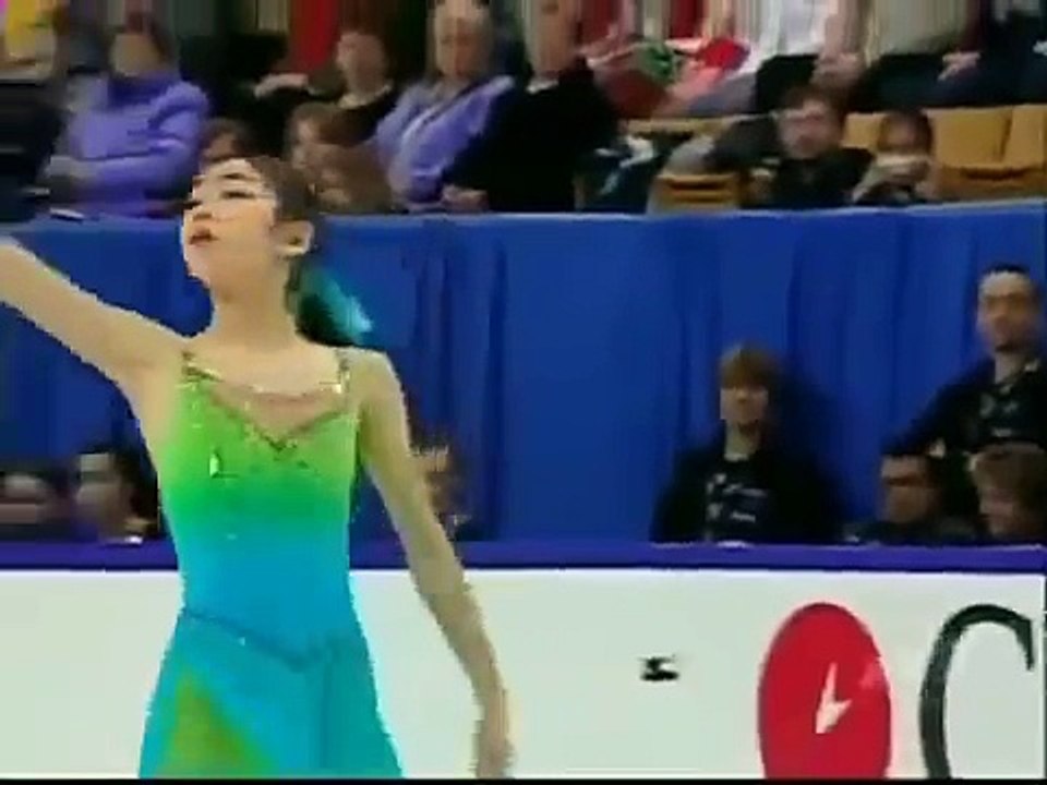 2010 olympic figure skating champion YUNA KIM's GALA BEN.flv.flv