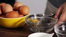 Separating Eggs | How To | Food Network Asia