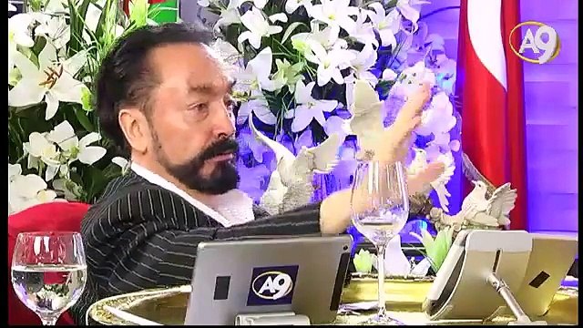 Sayın Adnan Oktar Muhammed Mursi’nin yardımcılarını darbe konusunda uyarmıştı.