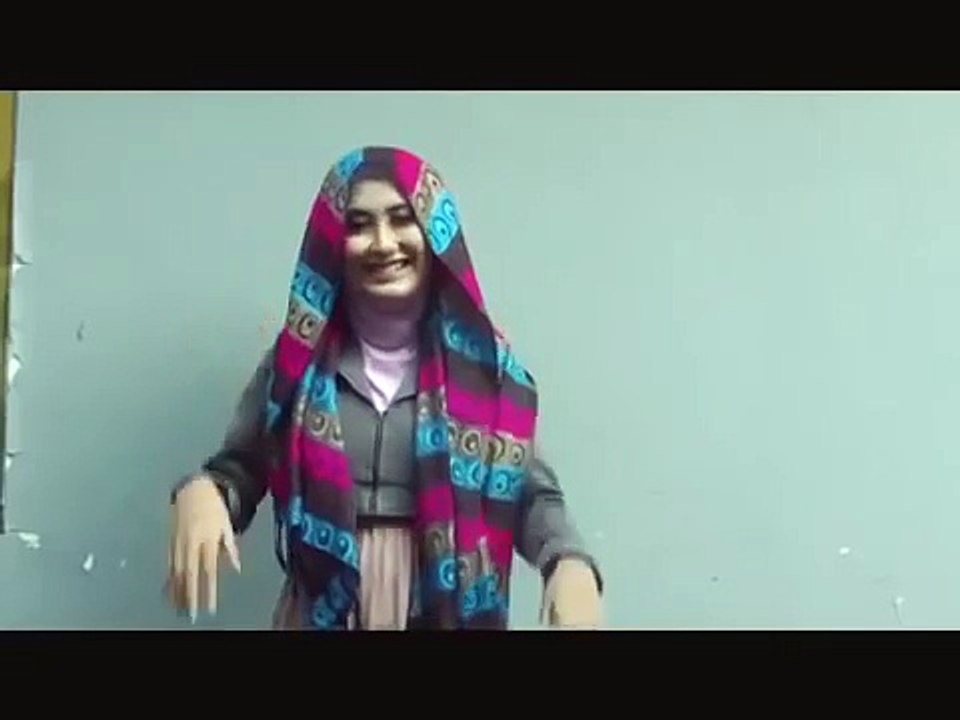 Cara Pakai Selendang Terkini Pashmina Muslimah