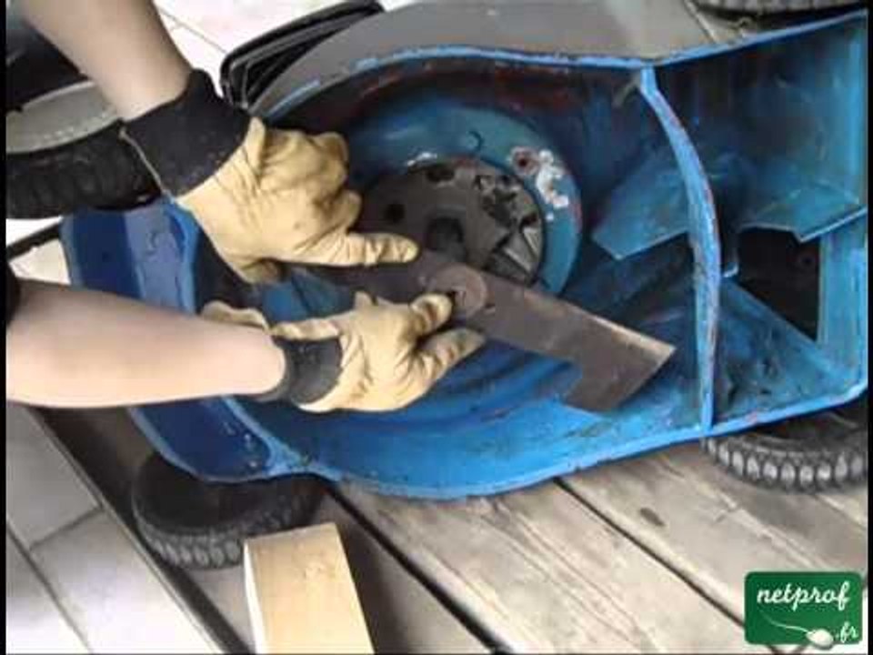 Entretenir sa tondeuse à gazon