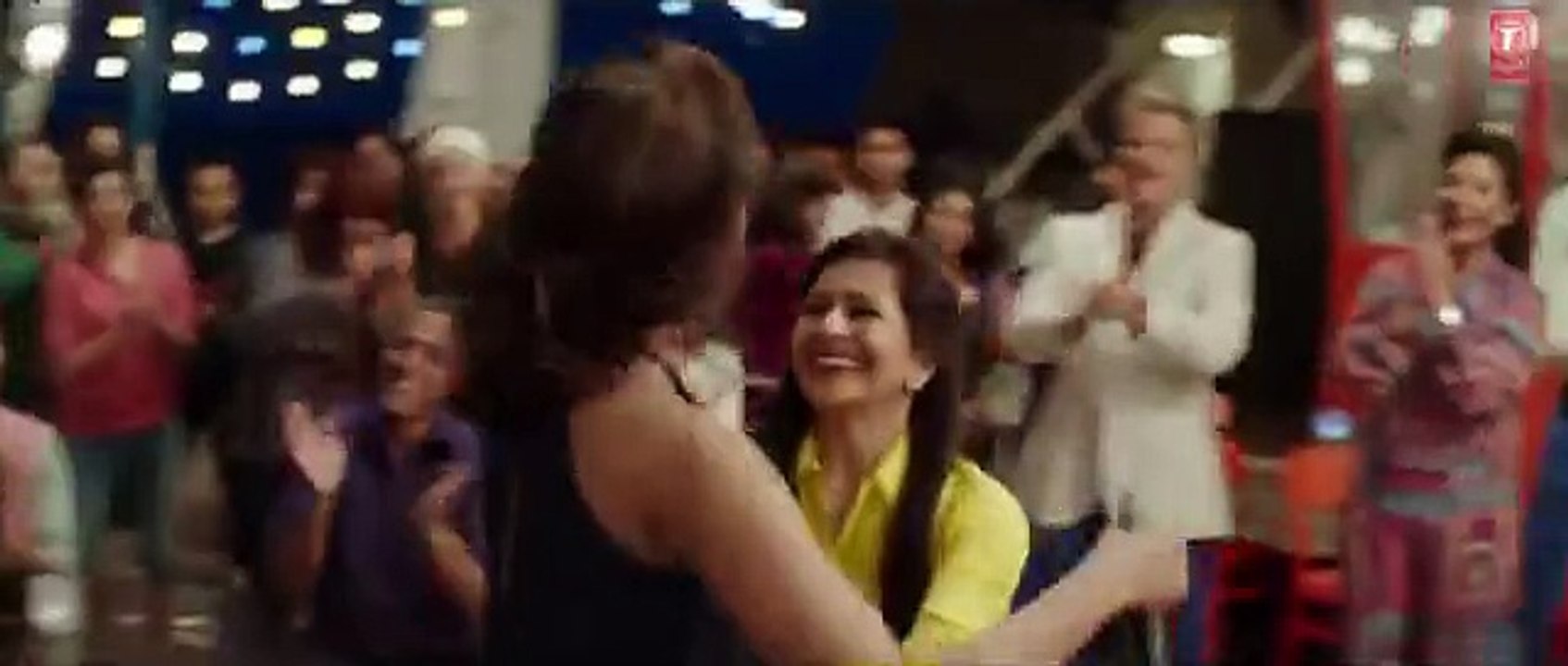 'Gallan Goodiyaan' Video Song - Dil Dhadakne Do -