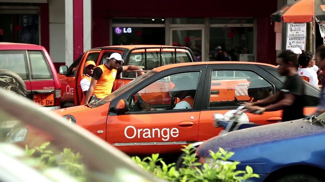 Next stop, Douala: discovering Orange's distribution network in Cameroon