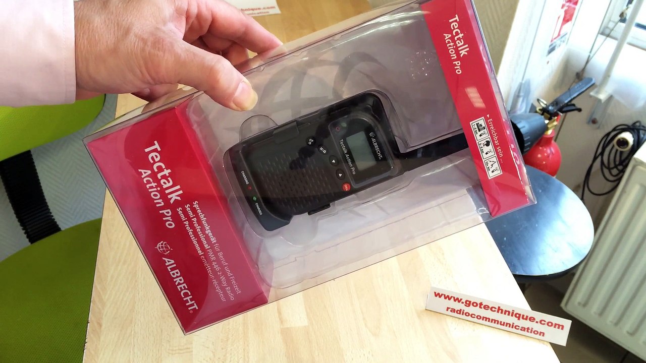Tallkie Walkie PMR446 UHF TECTALK Action Pro déballage GoTechnique