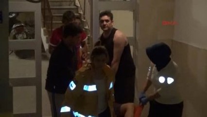 İntihar Etmek İsterken Kendini Kolundan Vurdu