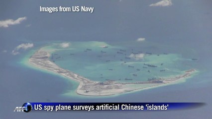 US spy plane surveys Chinese 'islands'