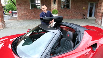 Alfa Romeo 4C Spider : comment installer le toit