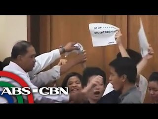 Télécharger la video: Aquino allies junk impeach raps vs PNoy