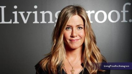 Jennifer Aniston joins Instagram for a day...sort of