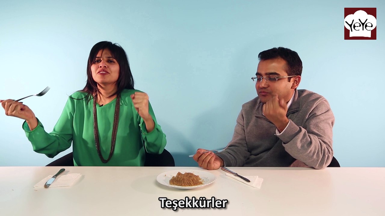 Yabancılar Türk Yemeklerini Denerse: Tavuk Göğüsü, Helva