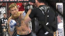 McGregor treina em Las Vegas e provoca Aldo: 'É a hora de ser quebrado'