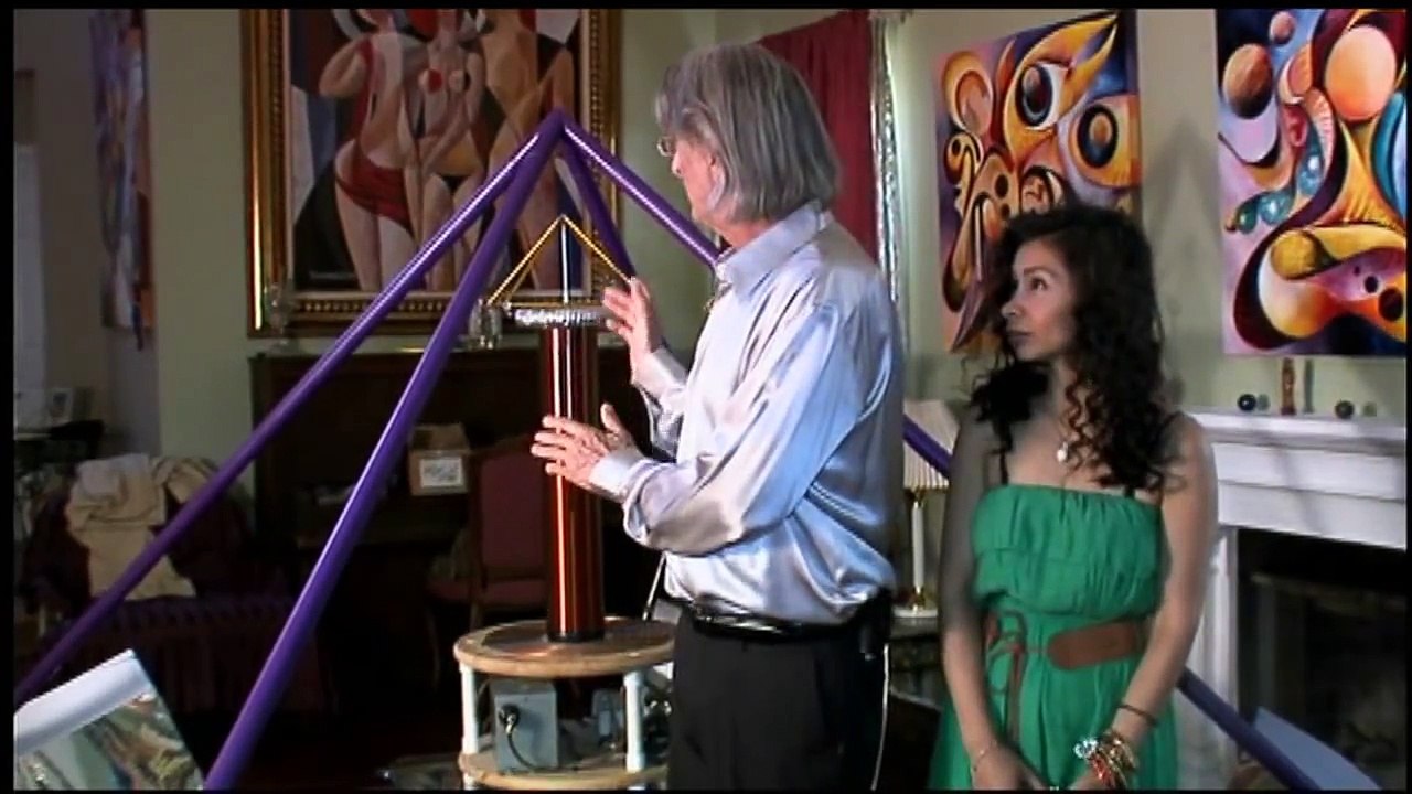 Pyramid Arkatron Tesla Coil Charge • Nick Edwards
