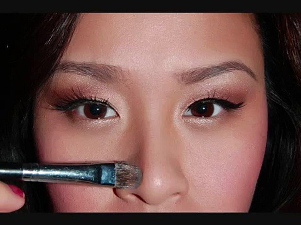 Easy Nose Contouring Tutorial