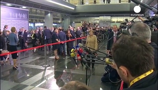 Меркель, Олланд: політичного розв'язання проблеми грецького боргу не буде