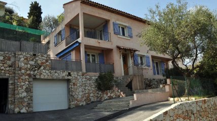 A vendre - Appartement - Aspremont (06790) - 4 pièces - 113m²