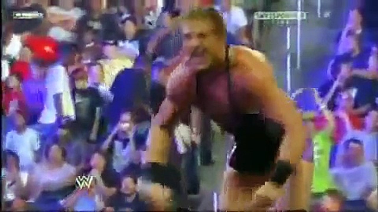 WWE RAW 07/27/2009 - Beat The Clock Match - Evan Bourne vs Jack Swagger