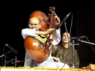 Ustad Asad Ali Khan Sahib plays Rudra Veena