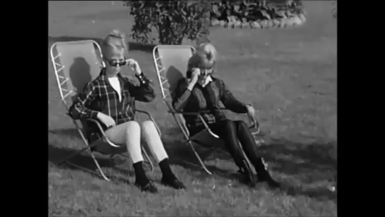 Gillian Hills - Zou bisou bisou (1962)