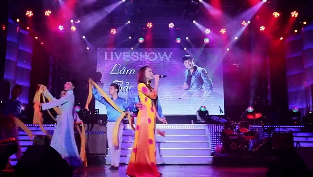 Trach ai vo tinh - Giang tien (LiveShow Hương Tình Yêu)