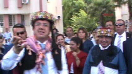 Bakan Zeybekçi: Megakent Ecevit'in 'Köy- Kenti' Gibi Hayal