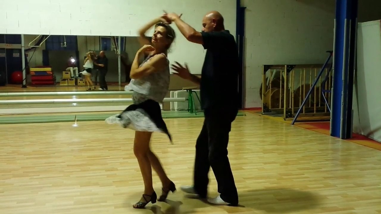 N' Linea  cours 1 ère année salsa porto 2015-05-12