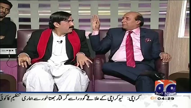 Mian Sahab Wahin Match Khelte Hen Jahan Umpire Un Ke Apne Hon-Latif Khosa