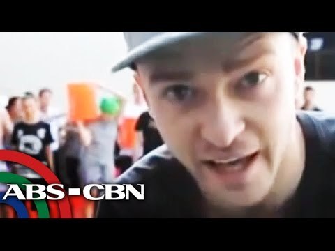 Justin Timberlake does the 'ice bucket challenge'