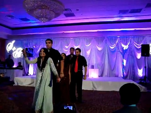 Pakistani Desi Girls Wedding Shadi Dance 2015 (Saraiki HD Songs)