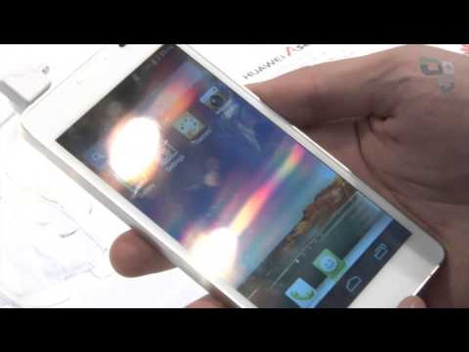 Conferimos o Ascend Mate e o Ascend D2 da Huawei [CES 2013] - Tecmundo
