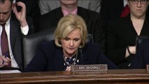 McCaskill Quizzes Hagel on Wasteful Spending at Pentagon During Nomination Hearing