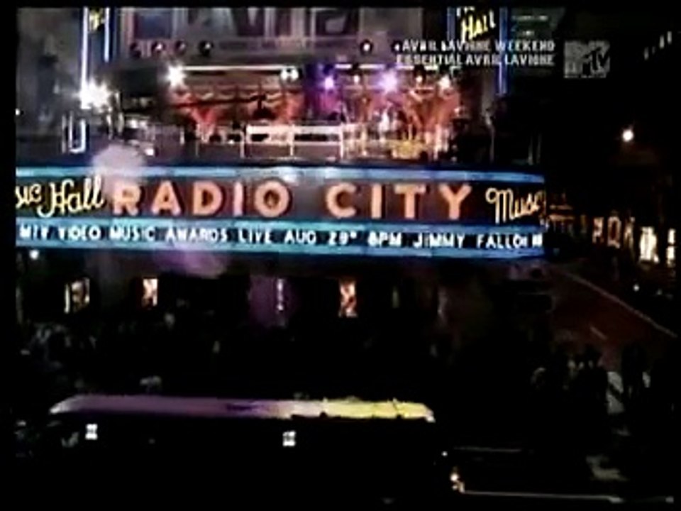 Avril Lavigne - MTV Biography 13/7/2007