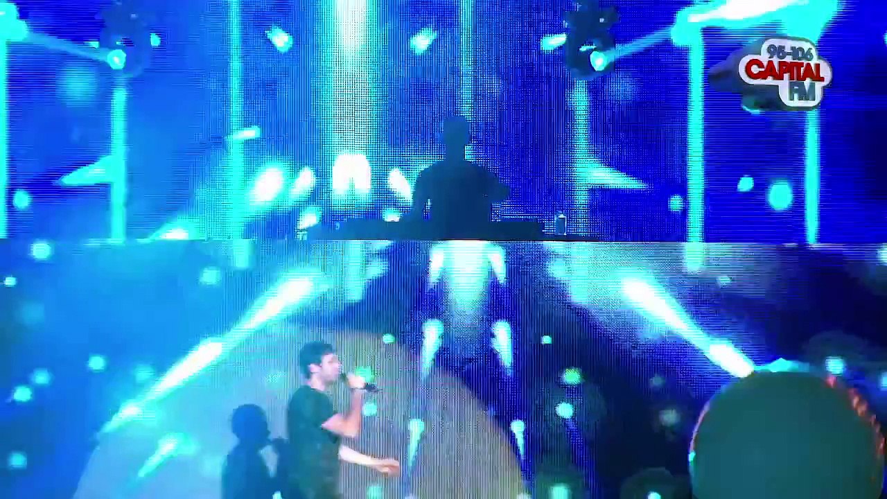 Calvin Harris Feat. Example - 'We'll Be Coming Back' HD (Live Performance Jingle Bell Ball 2012)