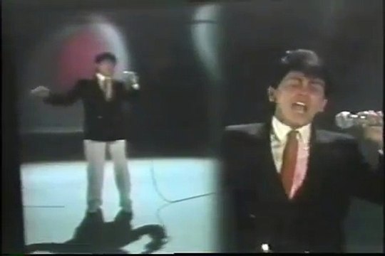 Alvaro Torres YO TE SEGUIRE QUERIENDO