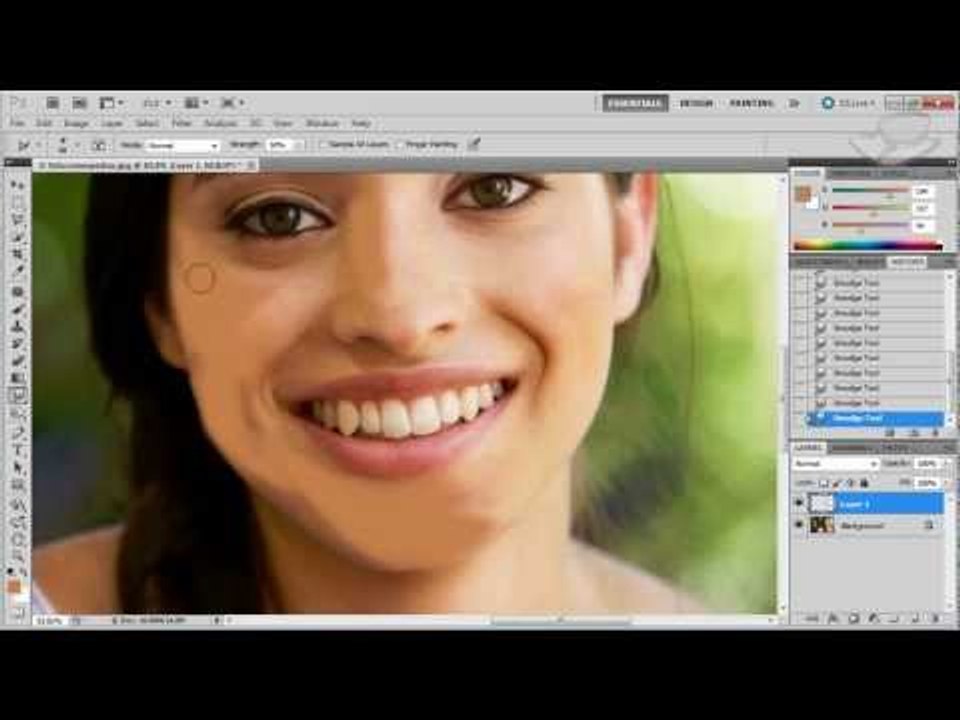 Dicas - Photoshop - Como remover espinhas e manchas - Baixaki