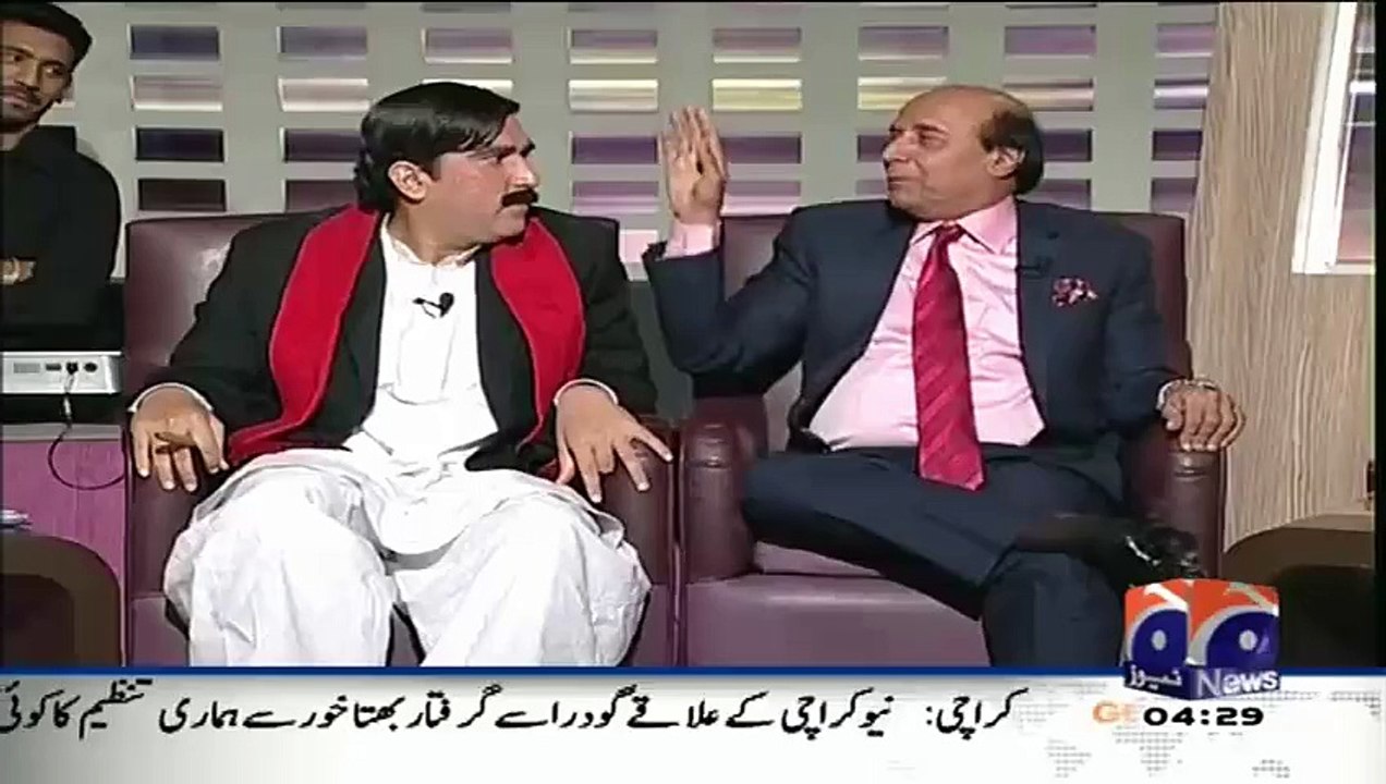 Mian Sahab Wahin Match Khelte Hen Jahan Umpire Un Ke Apne Hon-Latif Khosa -