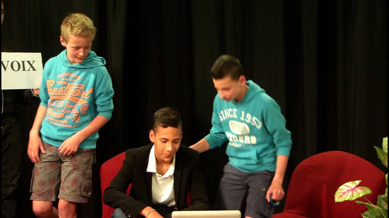 Camion des mots - Classe de 4e et 5e - Groupe 01 du collège l'Albarine de Saint-Rambert-en-Bugey (01)