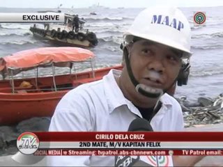 Download Video: Rescue boat runs aground off Manila Bay amid strong waves