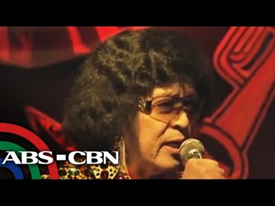 'King of Rock & Roll' wannabes celebrate 'Elvis Week'