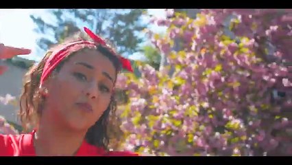 Nayra - J'suis qu'une thug (Remix Lacrim)