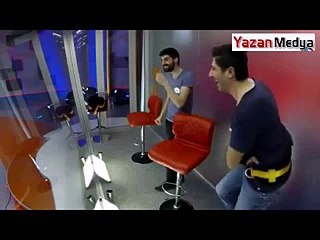 Halteri Kaldıramayınca Eşi Stüdyoyu Karıştırdı