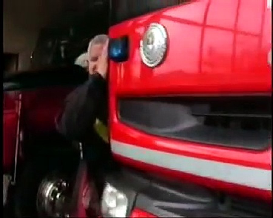 clip"quiero ser libre" Tercera Compañia Bomberos Maipu aniversario 2009