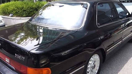 Обозреваем автомобиль Hyundai Dynasty.