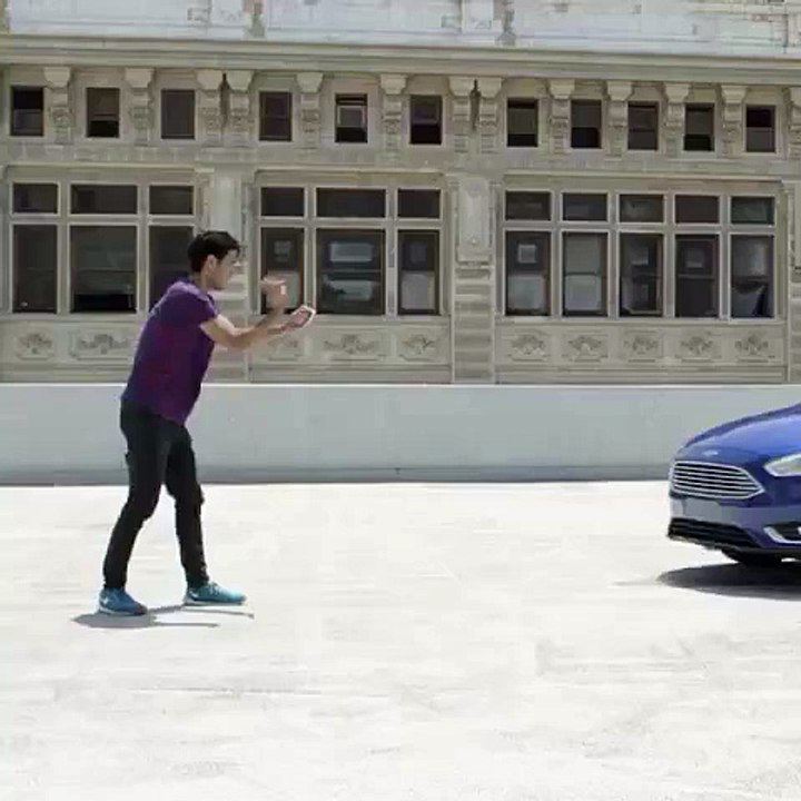 #2 Zach king Vine Look who l fond inside this ford motor company car
