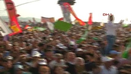 İzmir - Hdp Eş Genel Başkanı Demirtaş Partisinin İzmir Mitinginde Konuştu 6