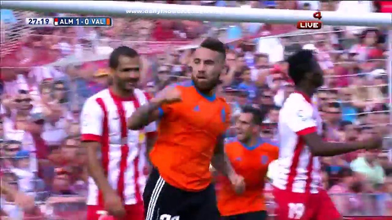 Nicolas Otamendi 1:1 | Almeria - Valencia 23.05.2015 HD