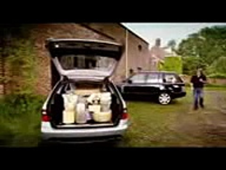 Top Gear- BMW M5 Touring vs Mercedes E Class estate AMG