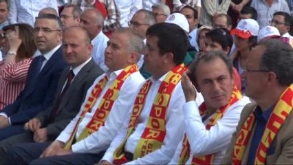 Denizli - Zeybekci: Her Gün Sağdığımız İneğin Süt Vermeye Devamı İçin Sağlıklı Olması Lazım